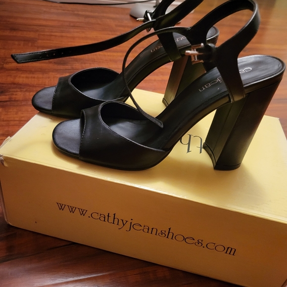 High heels size 7 - Picture 12 of 14